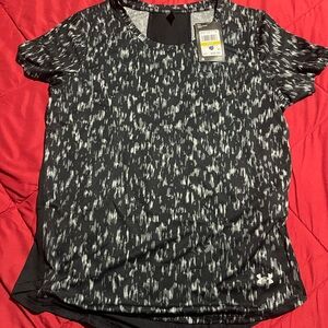 Under Armour Black and White Patterned Short Sleeve Tee